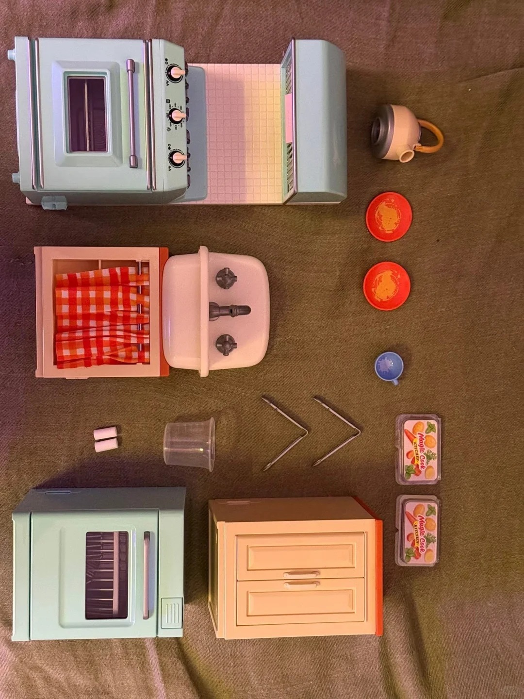 Zuru Mini Brands Magic Cook Ki - Commercial Kitchen Items review and price
